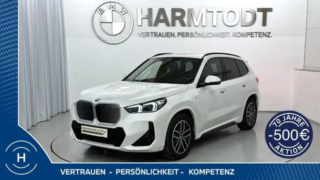 BMW iX1 eDrive20 *M-Sportpaket*