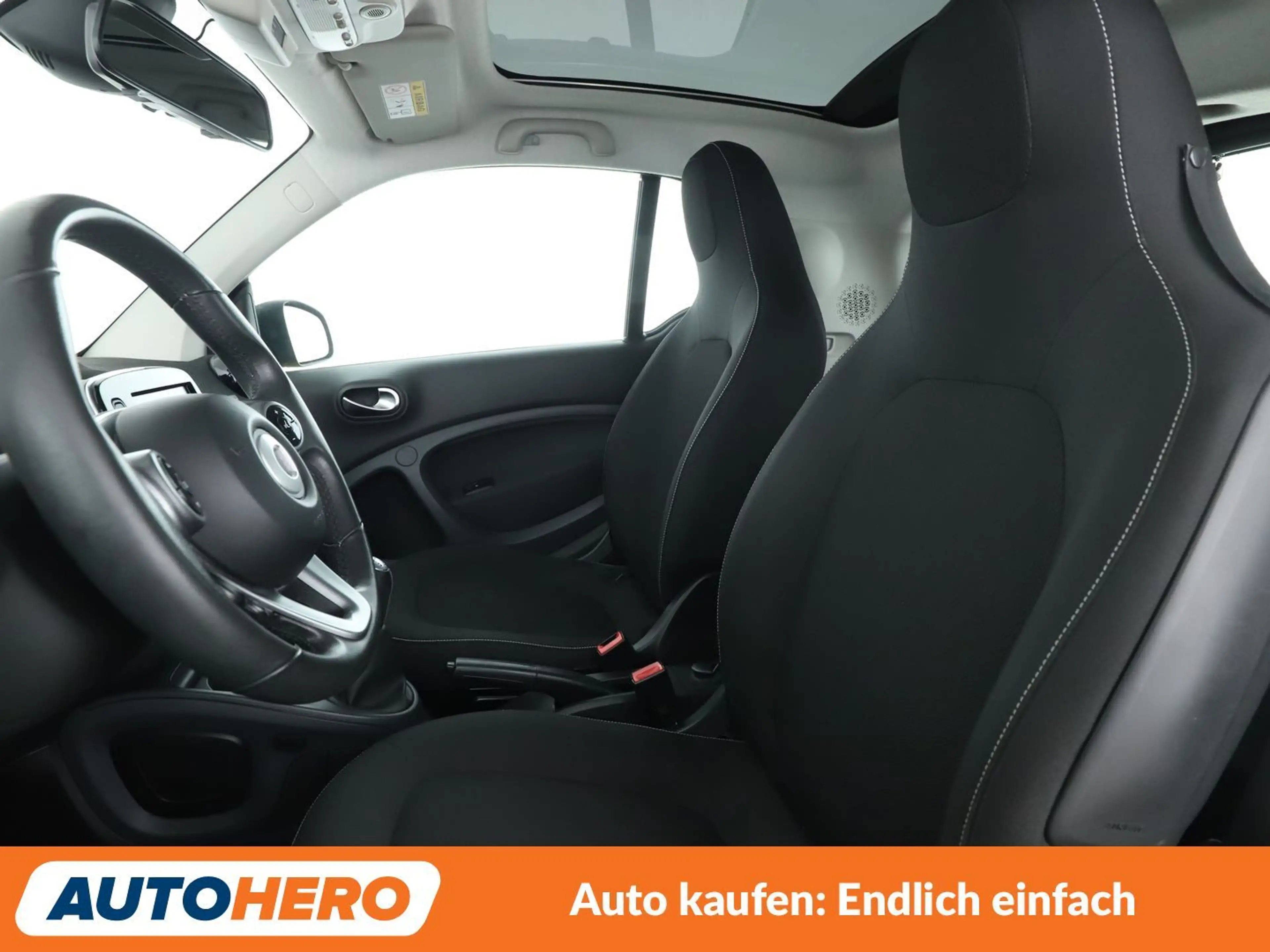 smart forTwo 1.0 passion*NAVI*SHZ*PANO*KLIMA*TEMPO* — photo 10