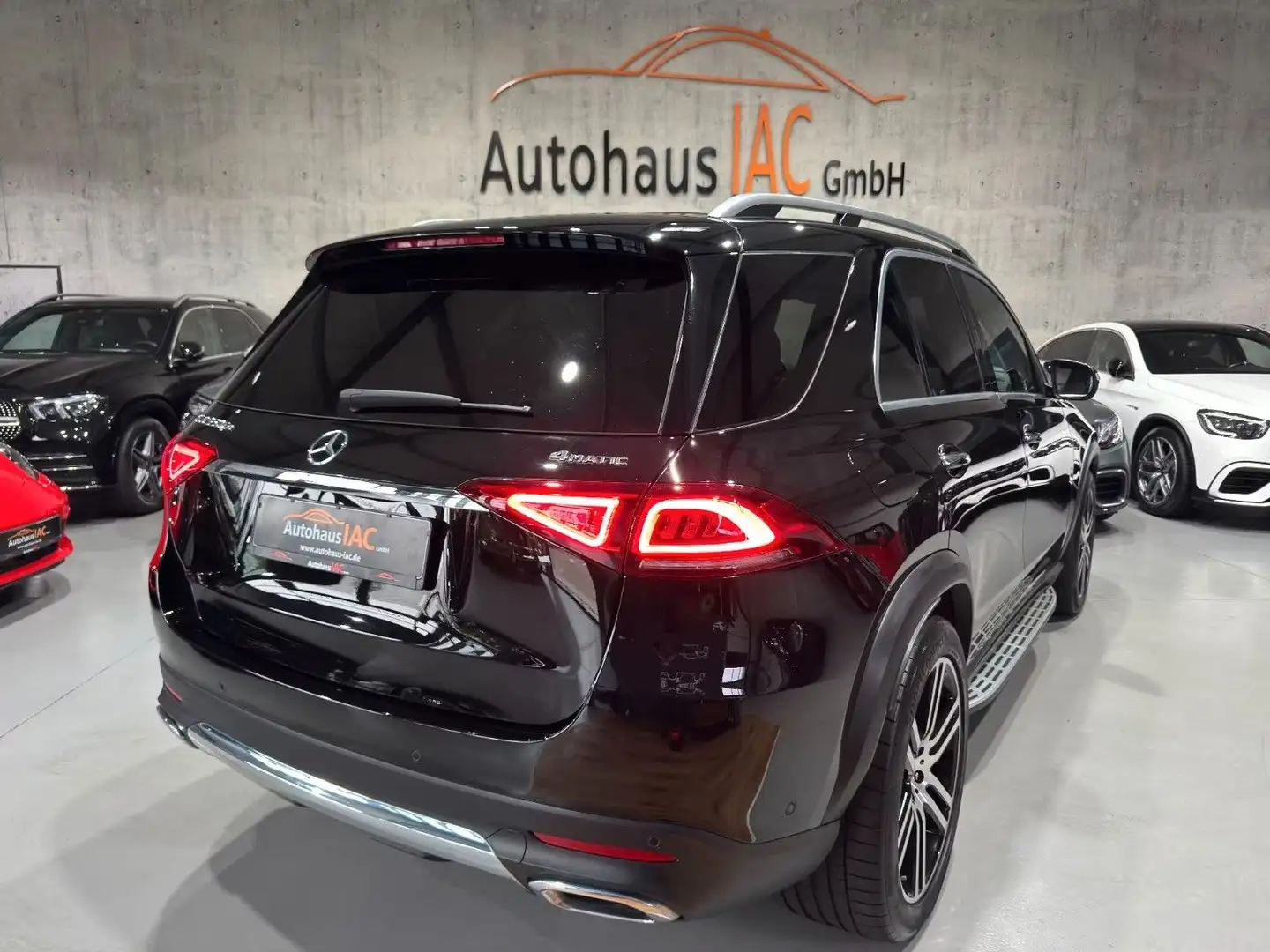 Mercedes-Benz GLE 350 /de/4Matic/LED/VOLLDIGITAL/1.HAND/360* Schwarz - 2