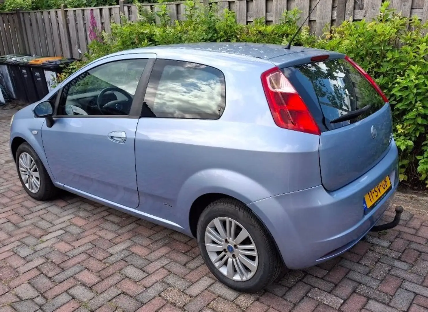 Fiat Punto 1.4 Edizione Prima Apk 10/25 Blauw - 2