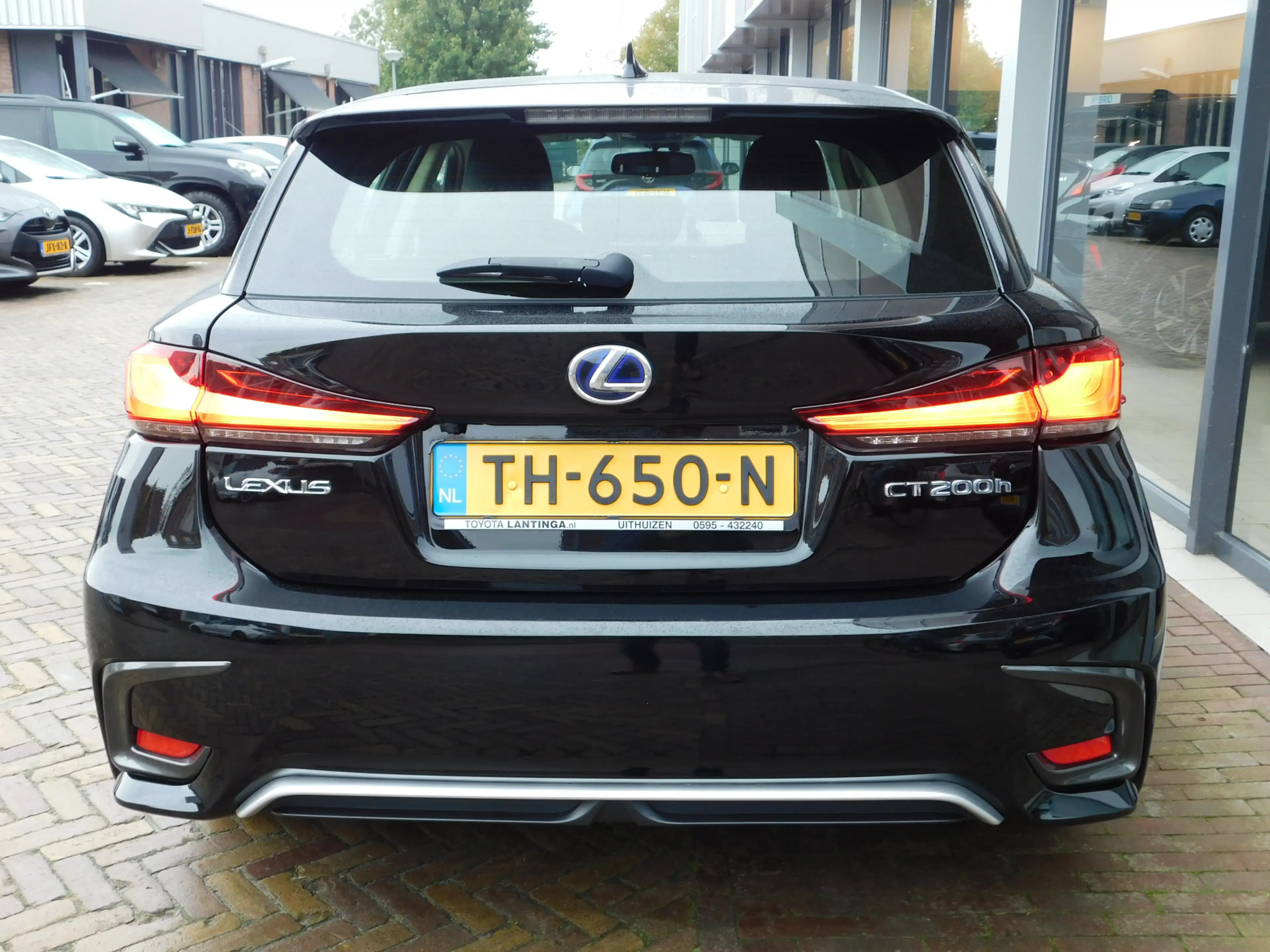 Lexus CT 200h Business Line — photo 6