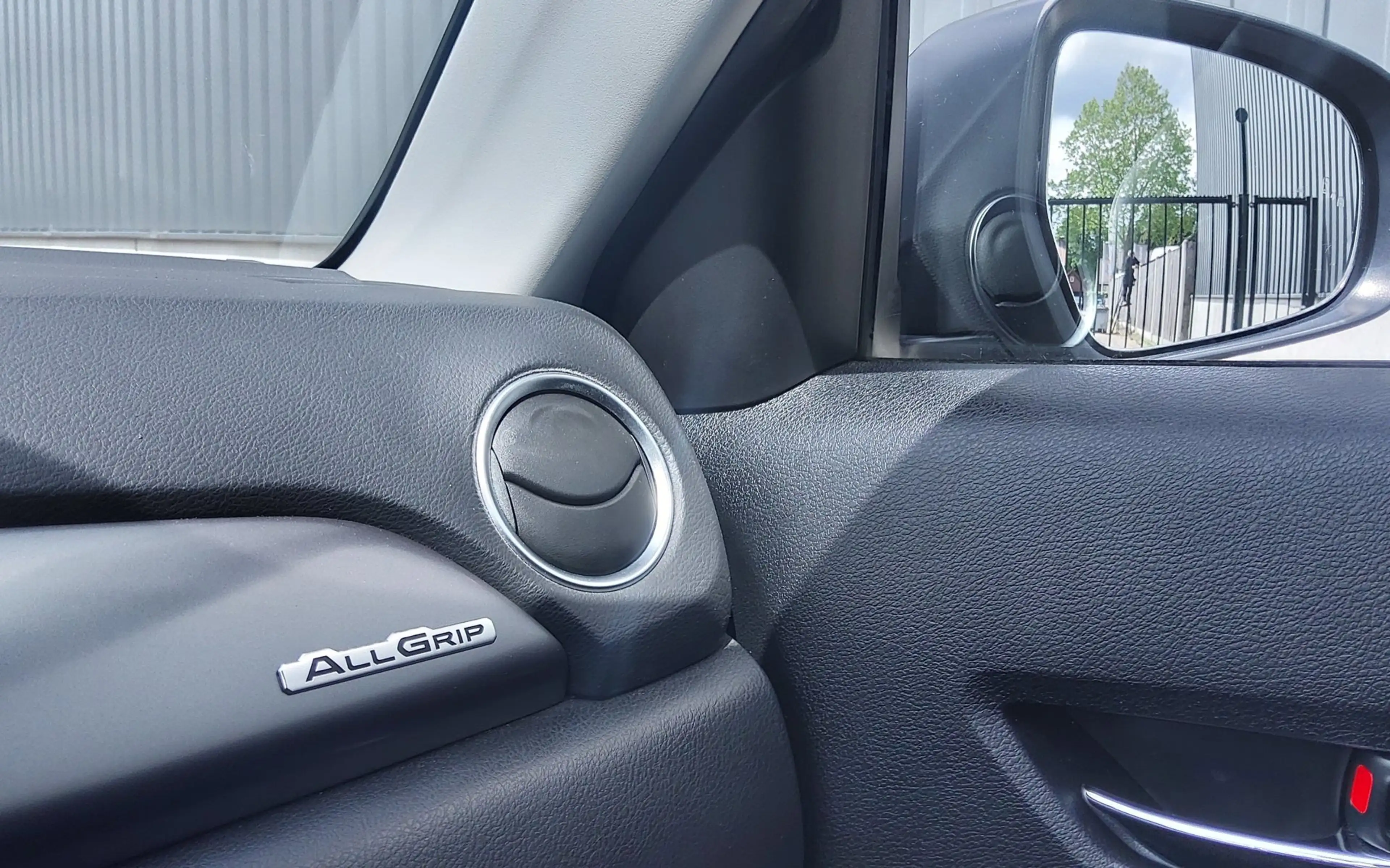 Suzuki Vitara 1.0 Boosterjet AllGrip Select|Camera/CarPlay® — photo 26