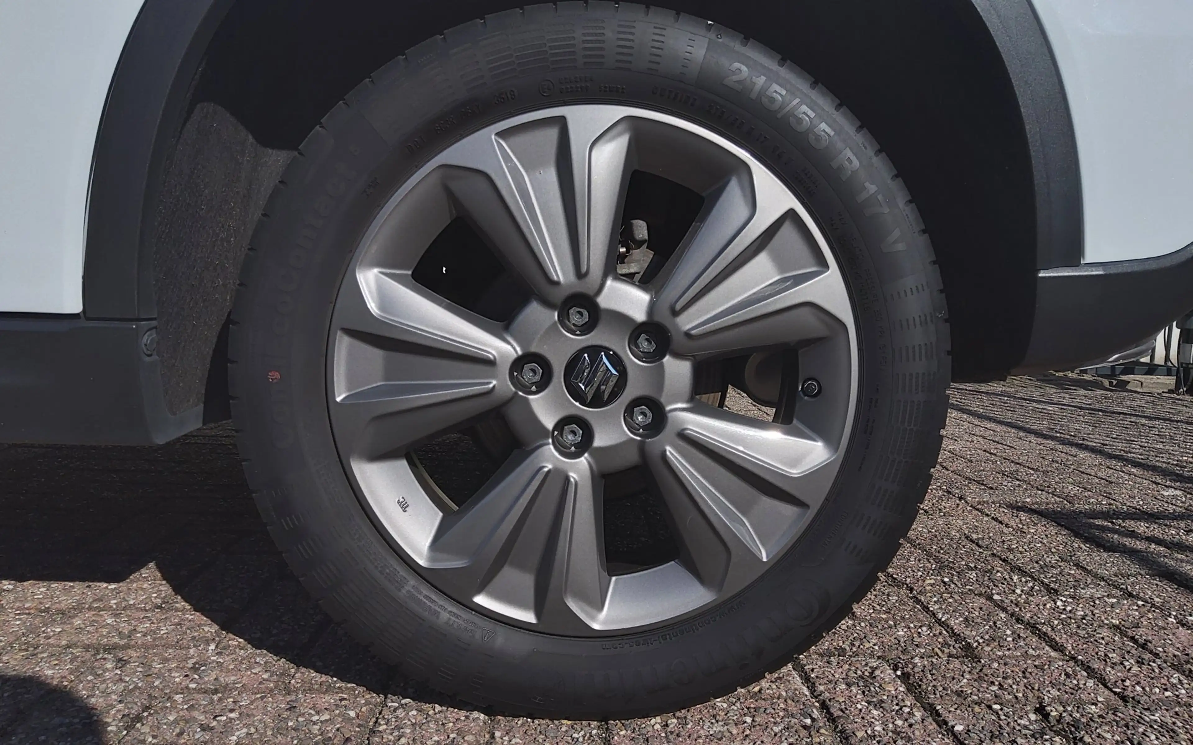 Suzuki Vitara 1.0 Boosterjet AllGrip Select|Camera/CarPlay® — photo 9