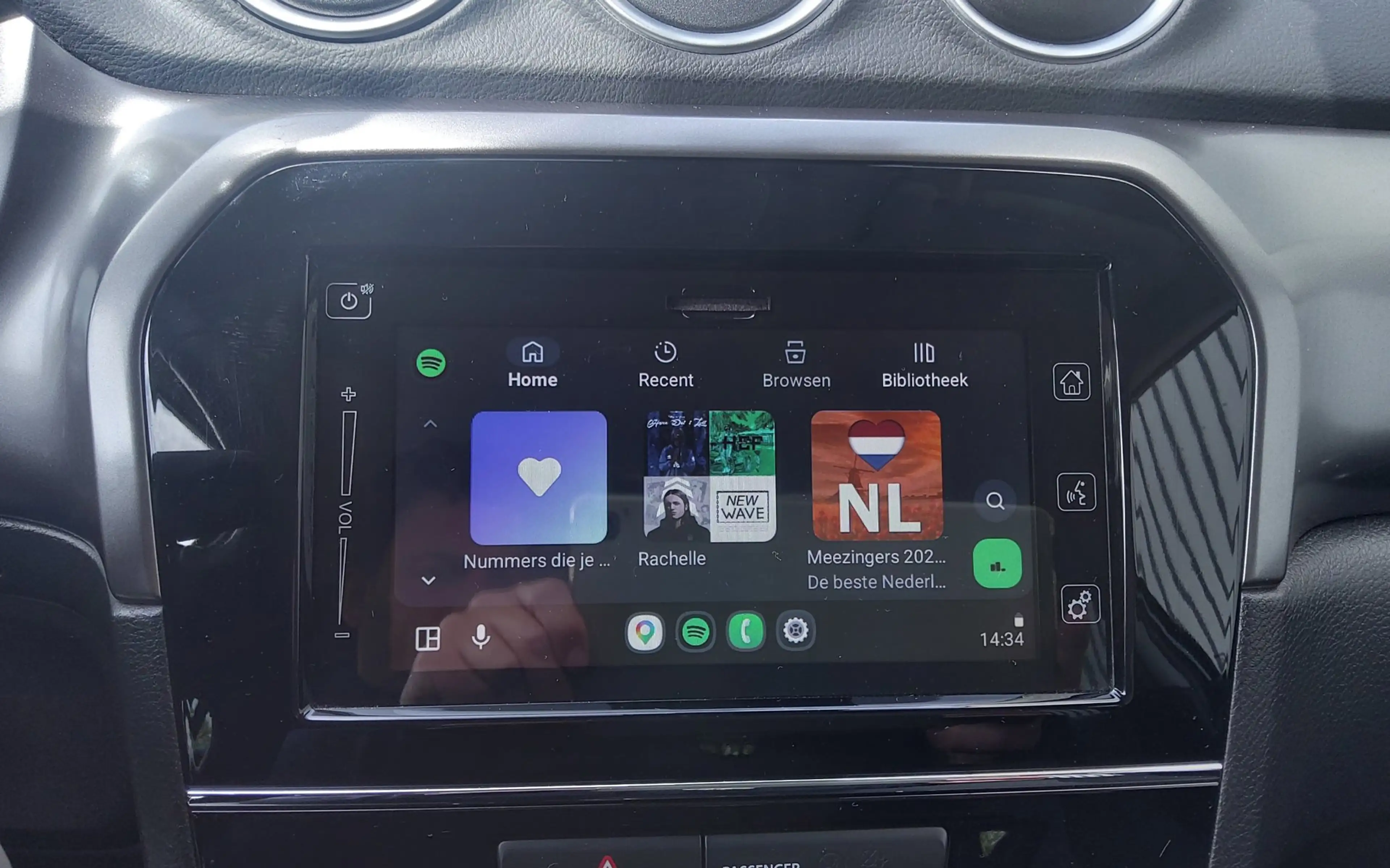 Suzuki Vitara 1.0 Boosterjet AllGrip Select|Camera/CarPlay® — photo 25