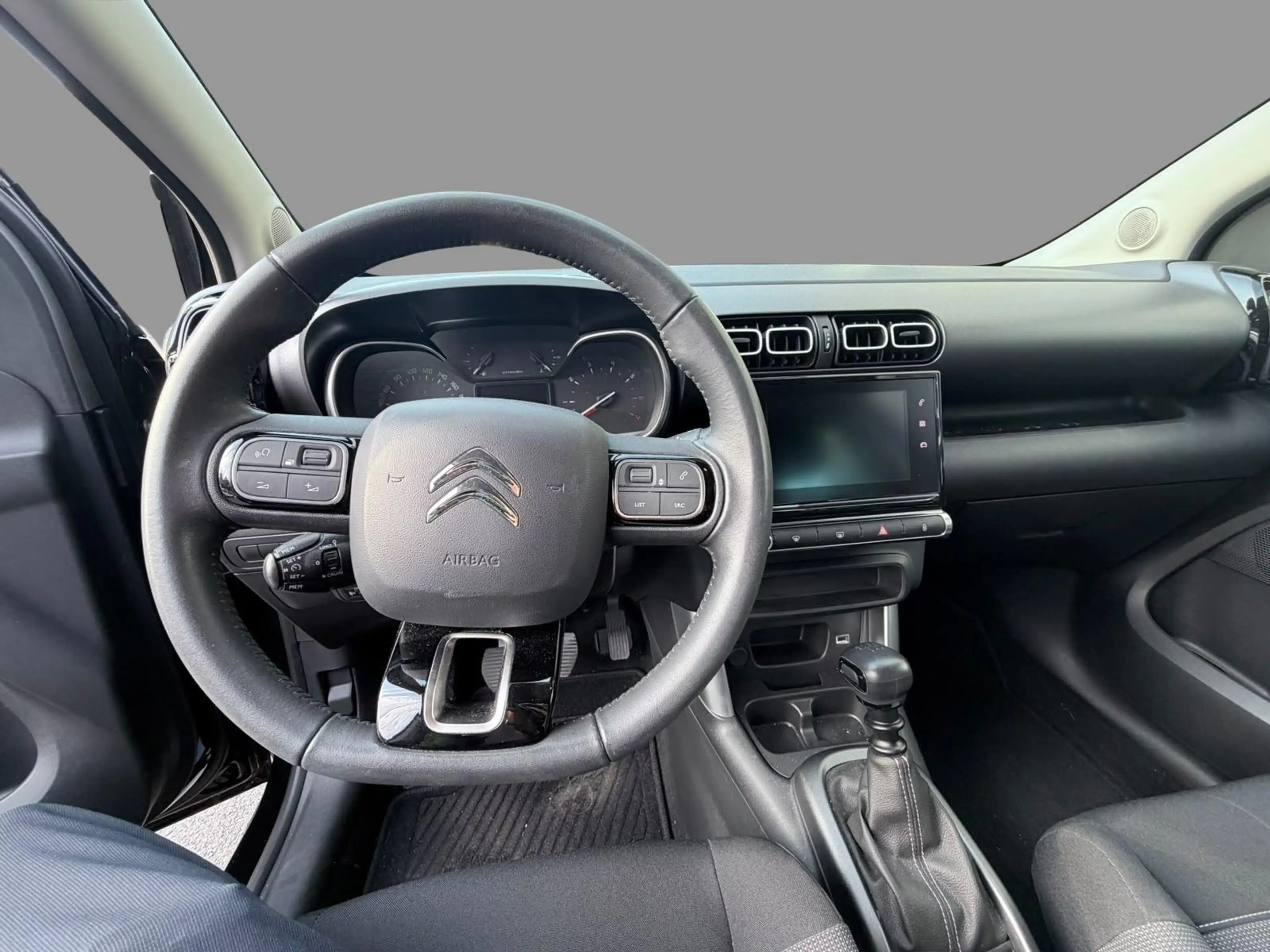 Citroen C3 Aircross 1.2 PureTech 110 S&S MAN6 Live — photo 5