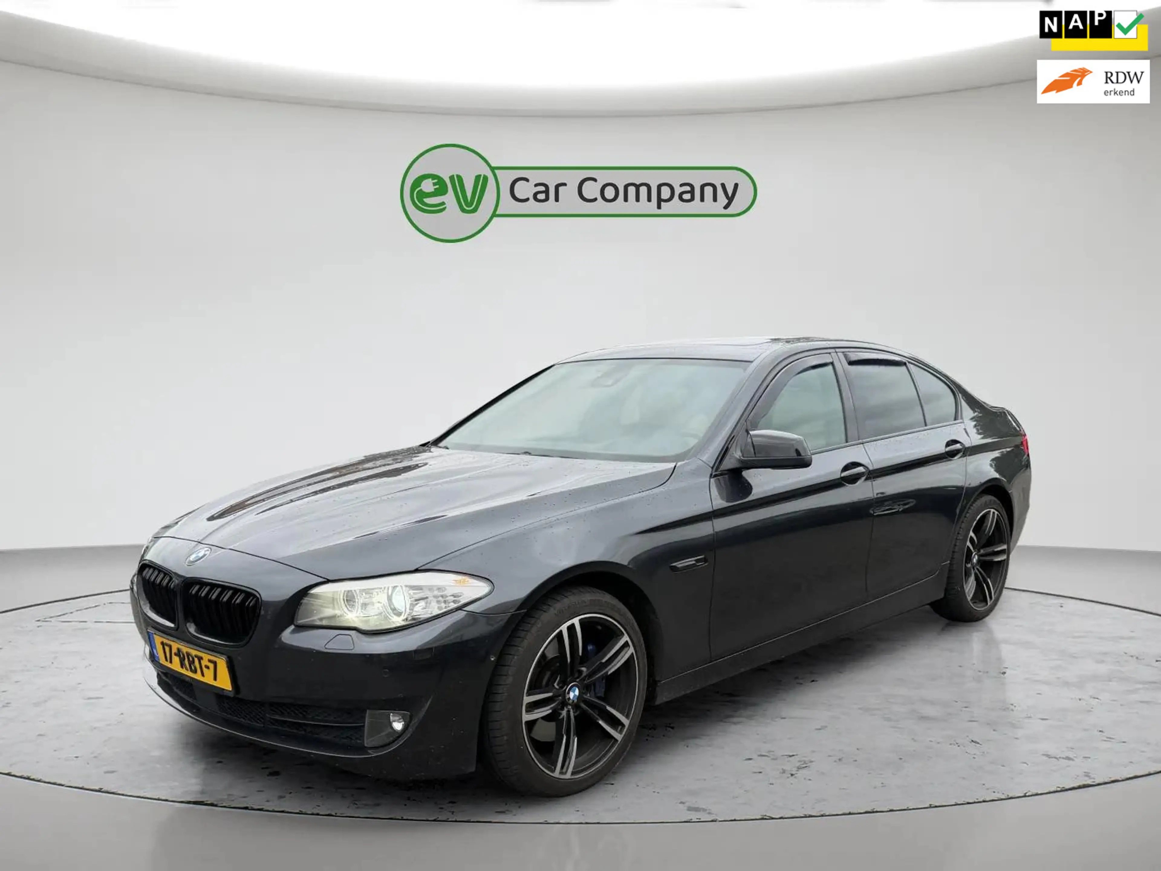 BMW 528 5-serie 528i High Executive | Vol Opties | Panoram