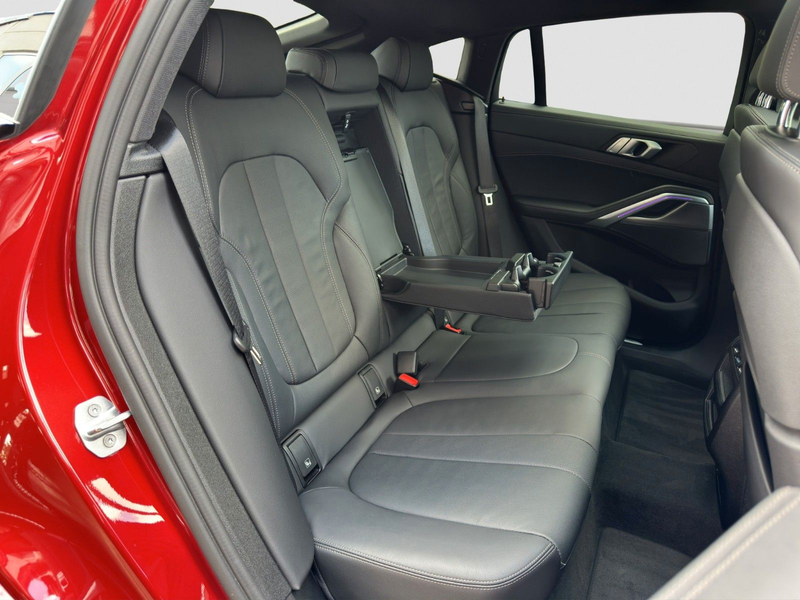 BMW X6 xDr. 40d M-SPORT LASER PANO ICONIC ACC STANDH — photo 11