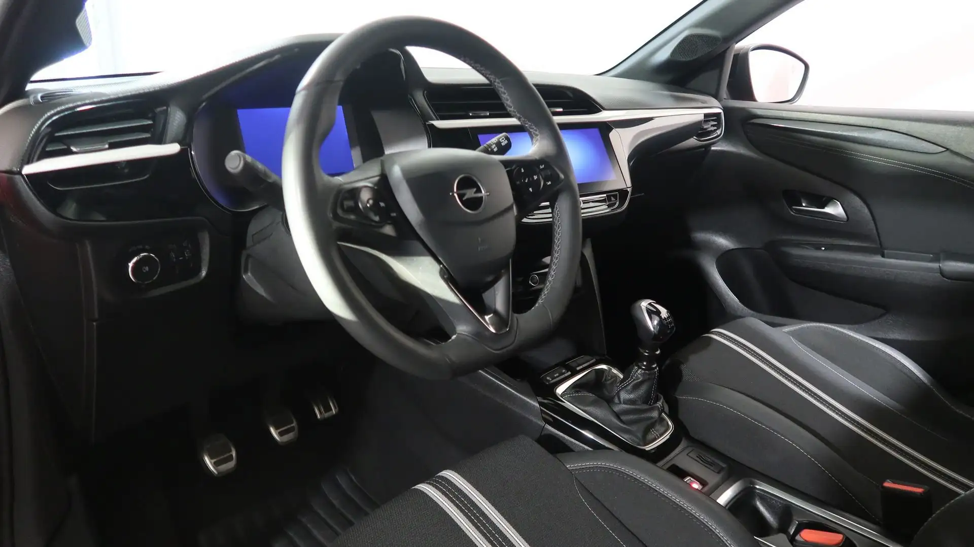 Opel Corsa Corsa 1.2 100 CV GS #CARPLAY#RETRO CAMERA# Rouge - 2