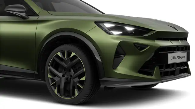 Cupra Formentor view 4