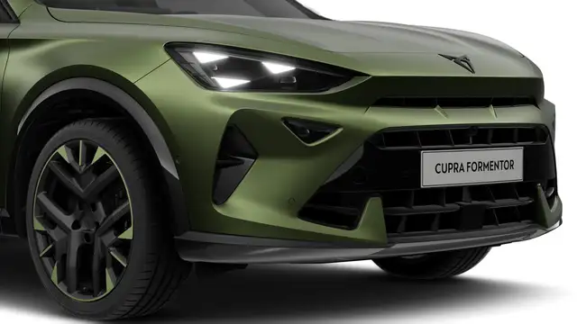 Cupra Formentor view 8