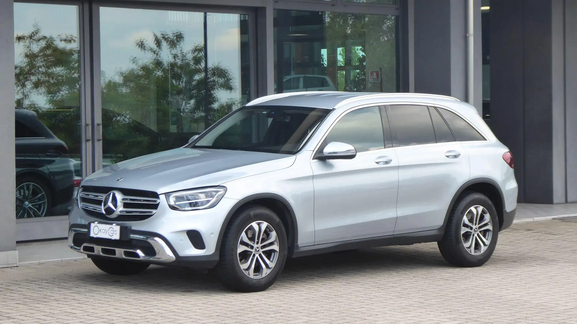 Mercedes-Benz GLC 220 d 4Matic Business Grijs - 1