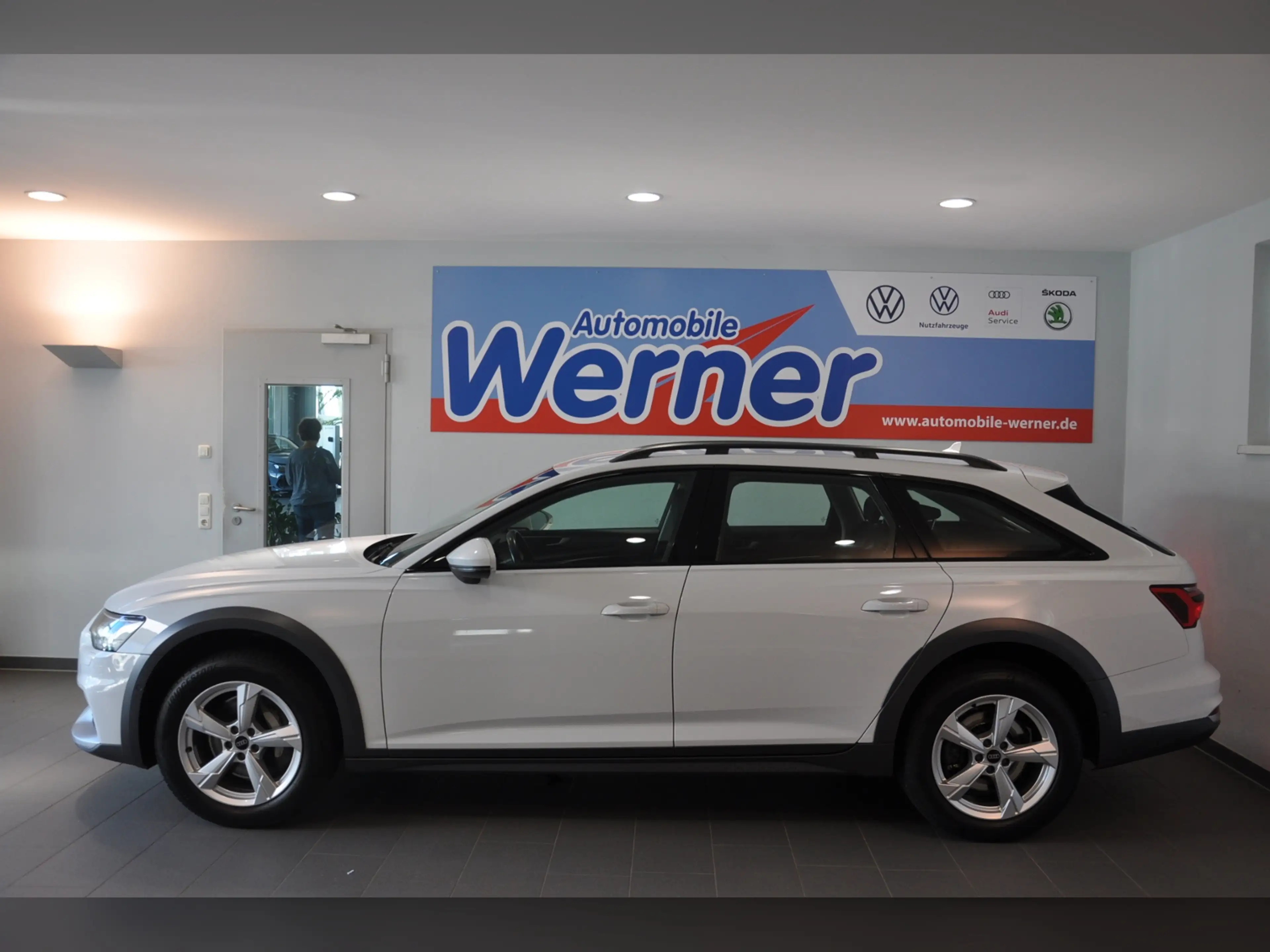 Audi A6 allroad quattro 50TDI AHK RKamera Navi — photo 4