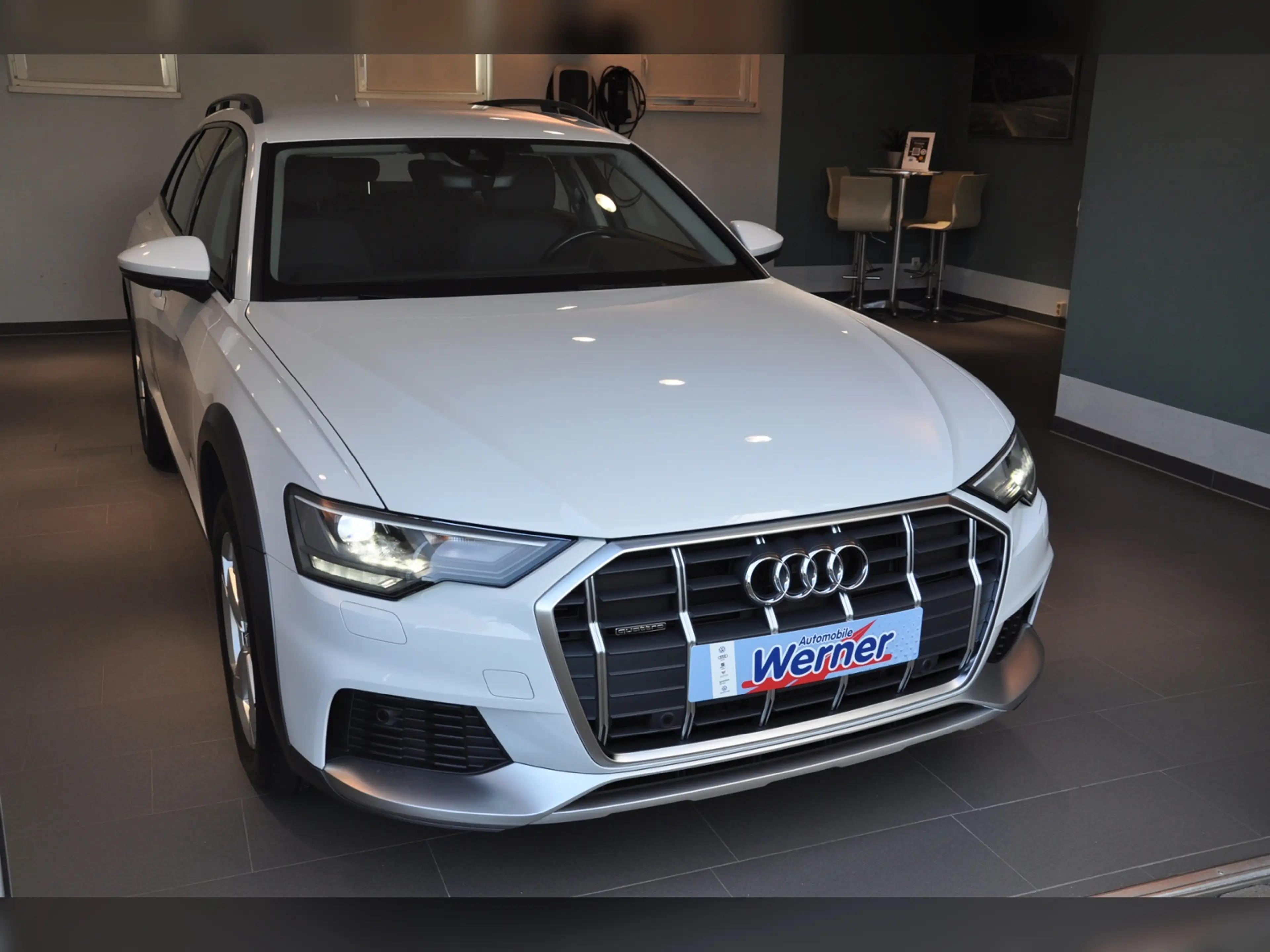 Audi A6 allroad quattro 50TDI AHK RKamera Navi — photo 10