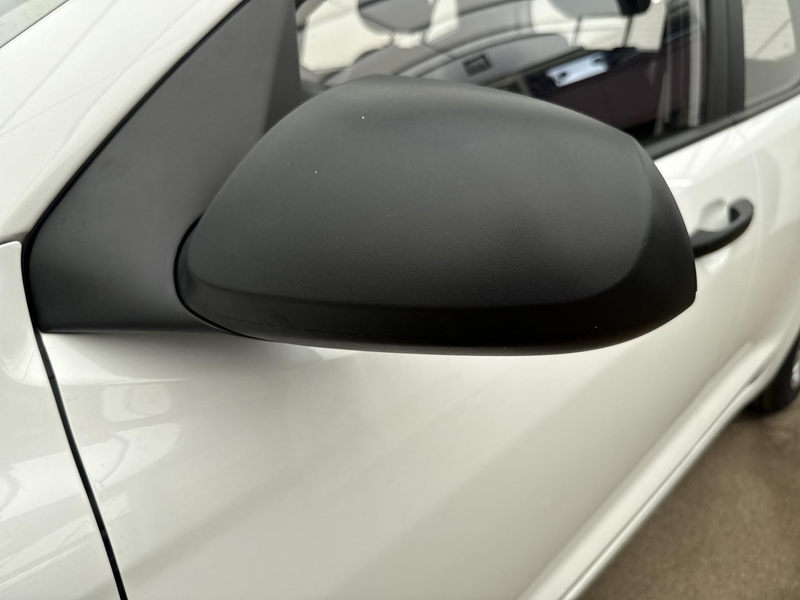 Hyundai i10 1.0 Comfort — photo 8