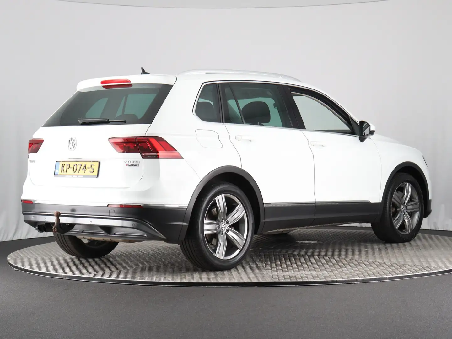 Volkswagen Tiguan 2.0 TSI 4Motion Highline (Nl-Auto / Elek. Trekhaak Wit - 2