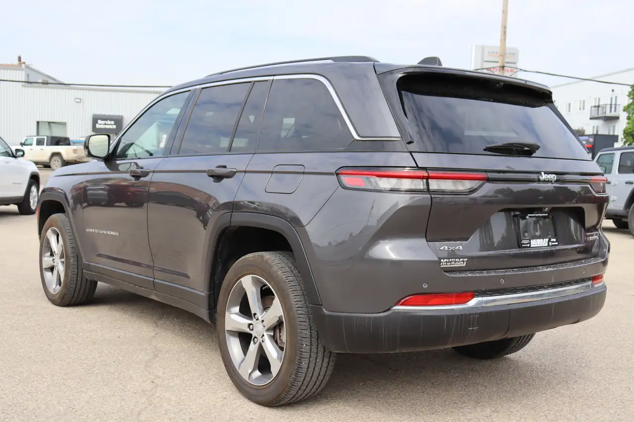 Jeep Grand Cherokee снимка Jeep Grand Cherokee