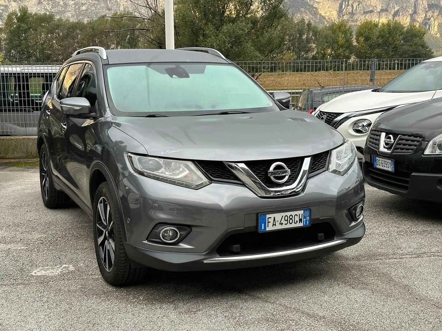 Nissan X-Trail III 2014 2116643 Gris - 1