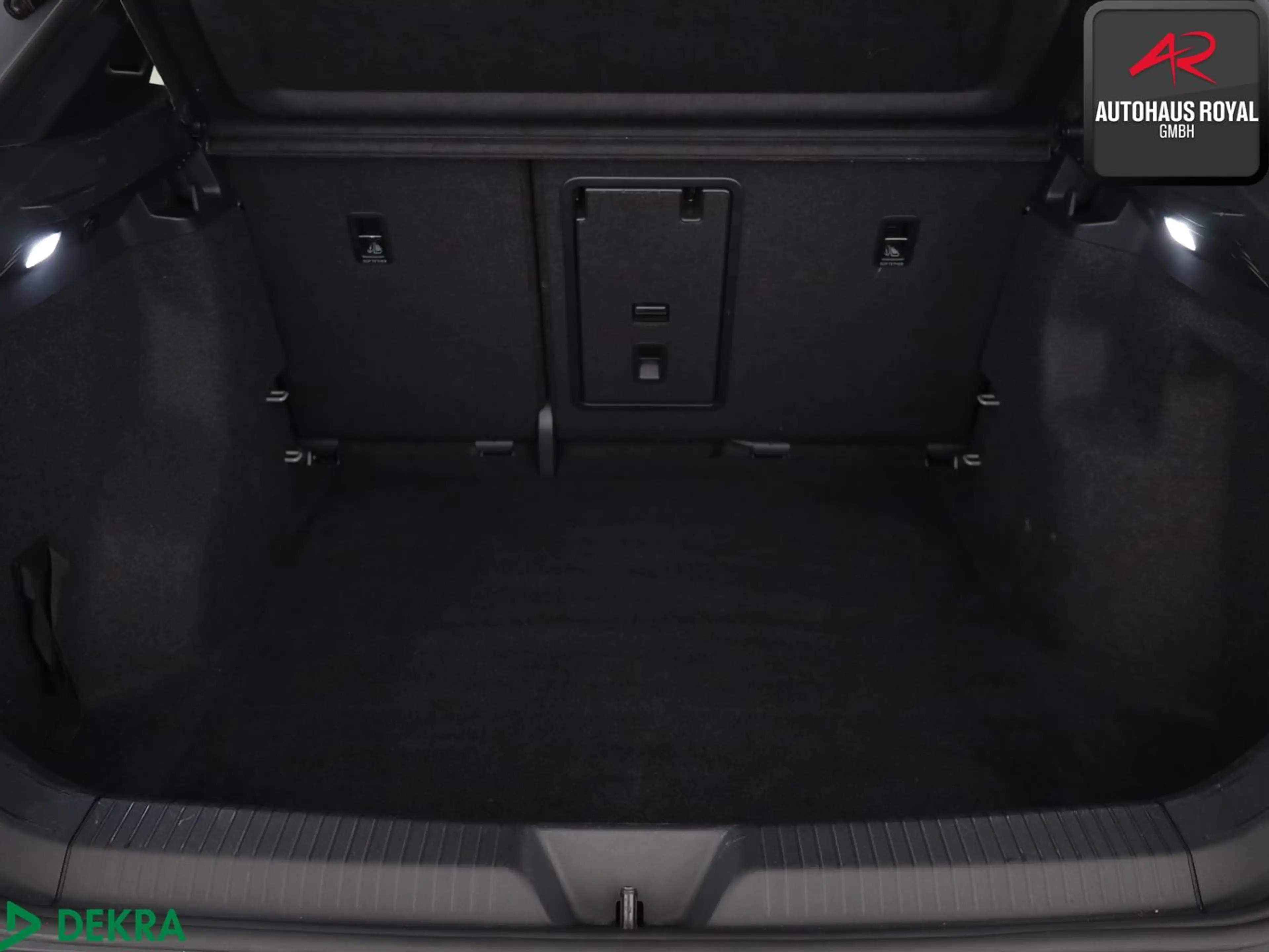 Volkswagen ID.5 77 kWh 4M GTX MATRIX,360°,TOTWINKEL,KEYLESS — photo 13