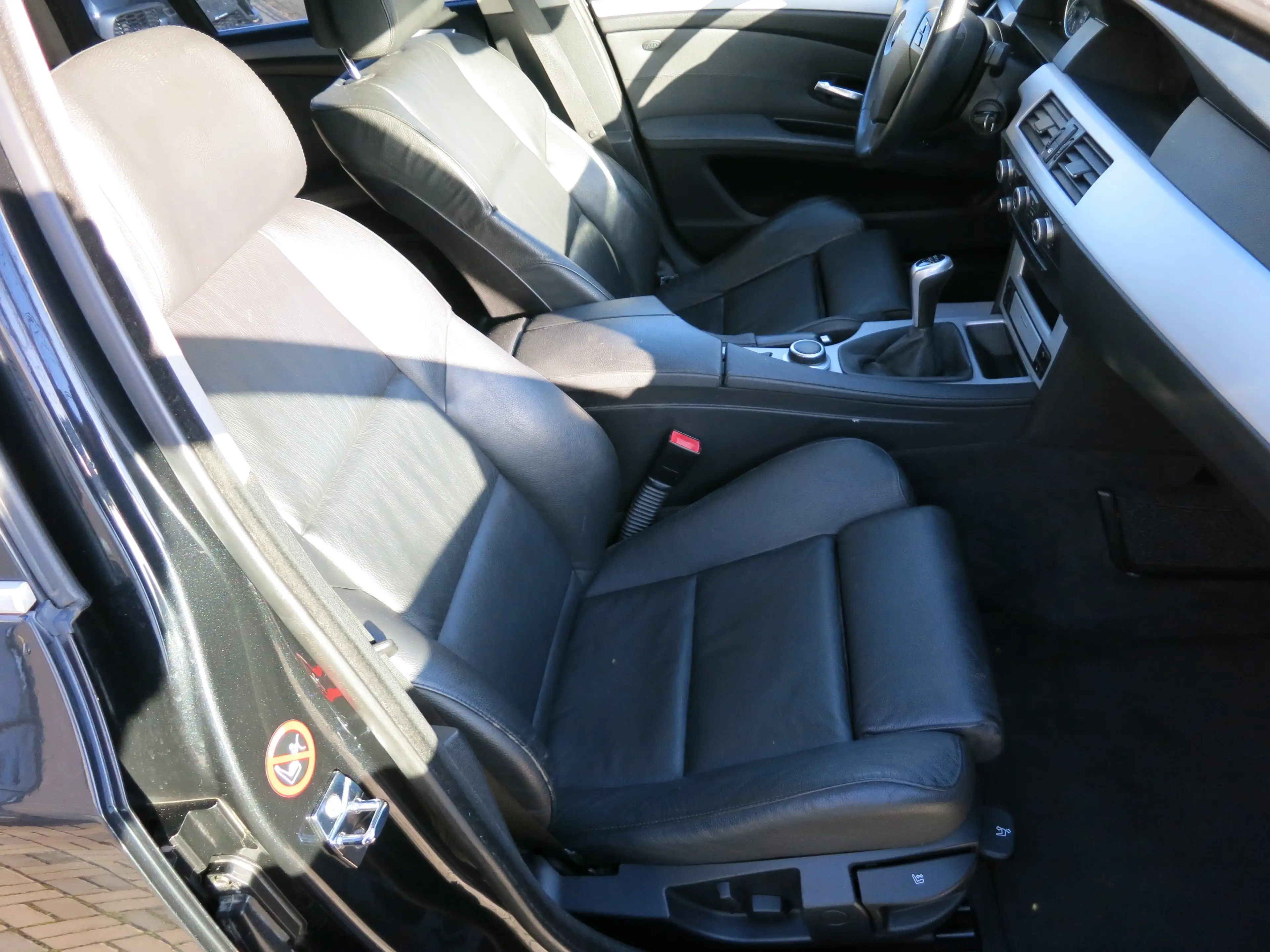 BMW 530 530d xDrive NAVI BI-XENON TÜV+AU 05/2027 — photo 11