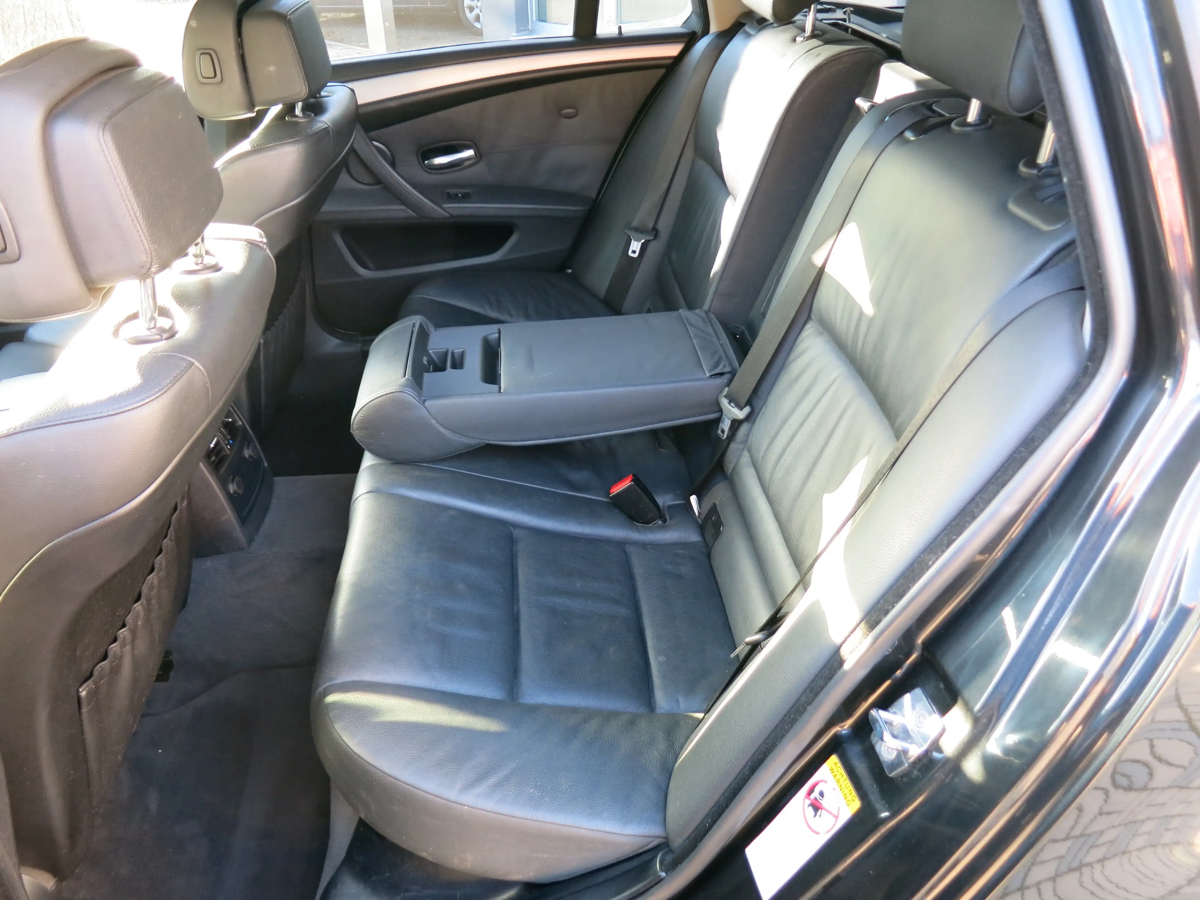 BMW 530 530d xDrive NAVI BI-XENON TÜV+AU 05/2027 — photo 12