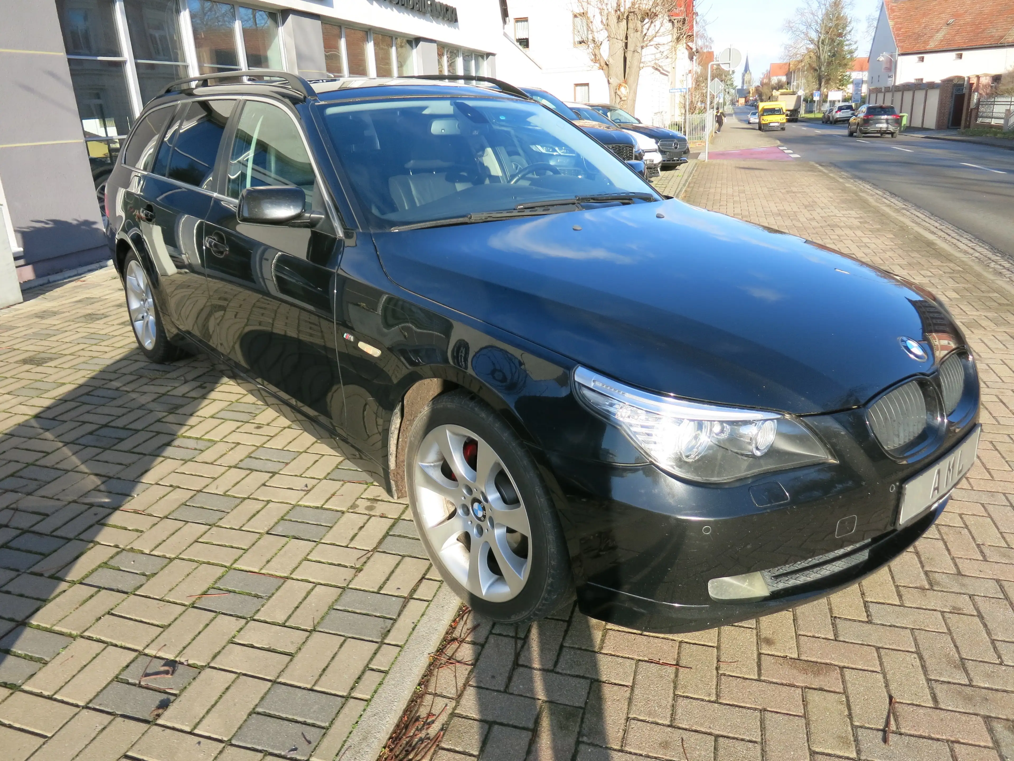 BMW 530 530d xDrive NAVI BI-XENON TÜV+AU 05/2027 — photo 3