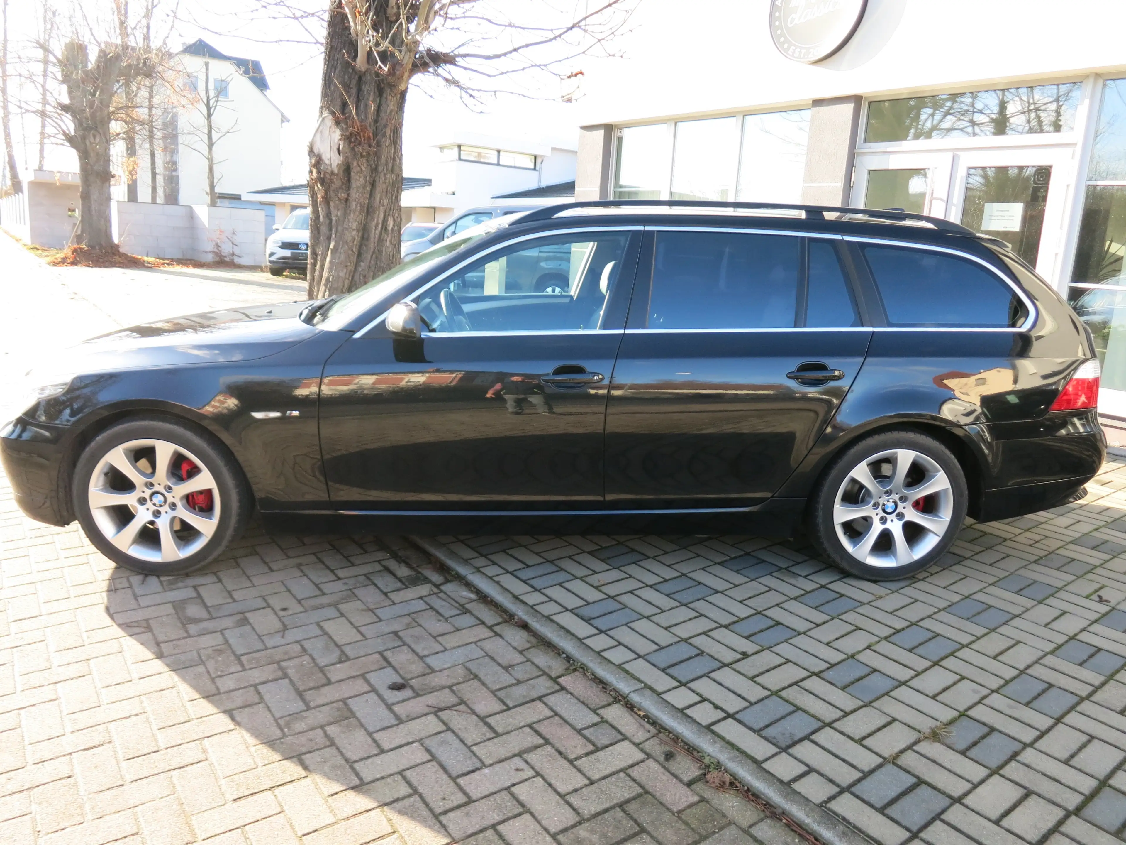 BMW 530 530d xDrive NAVI BI-XENON TÜV+AU 05/2027 — photo 8