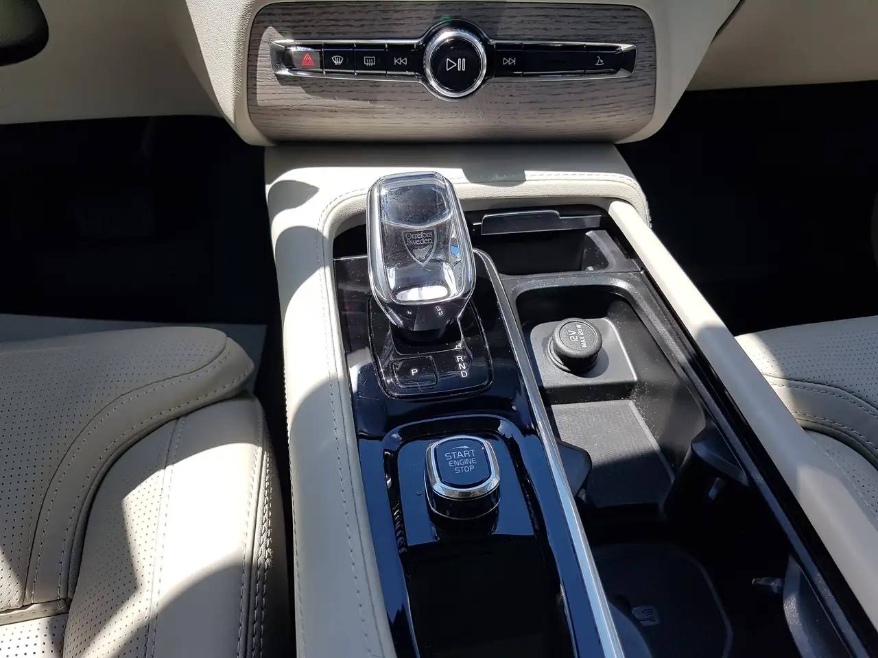 Volvo XC90 снимка Volvo XC90
