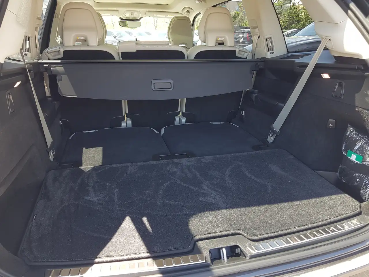 Volvo XC90 снимка Volvo XC90