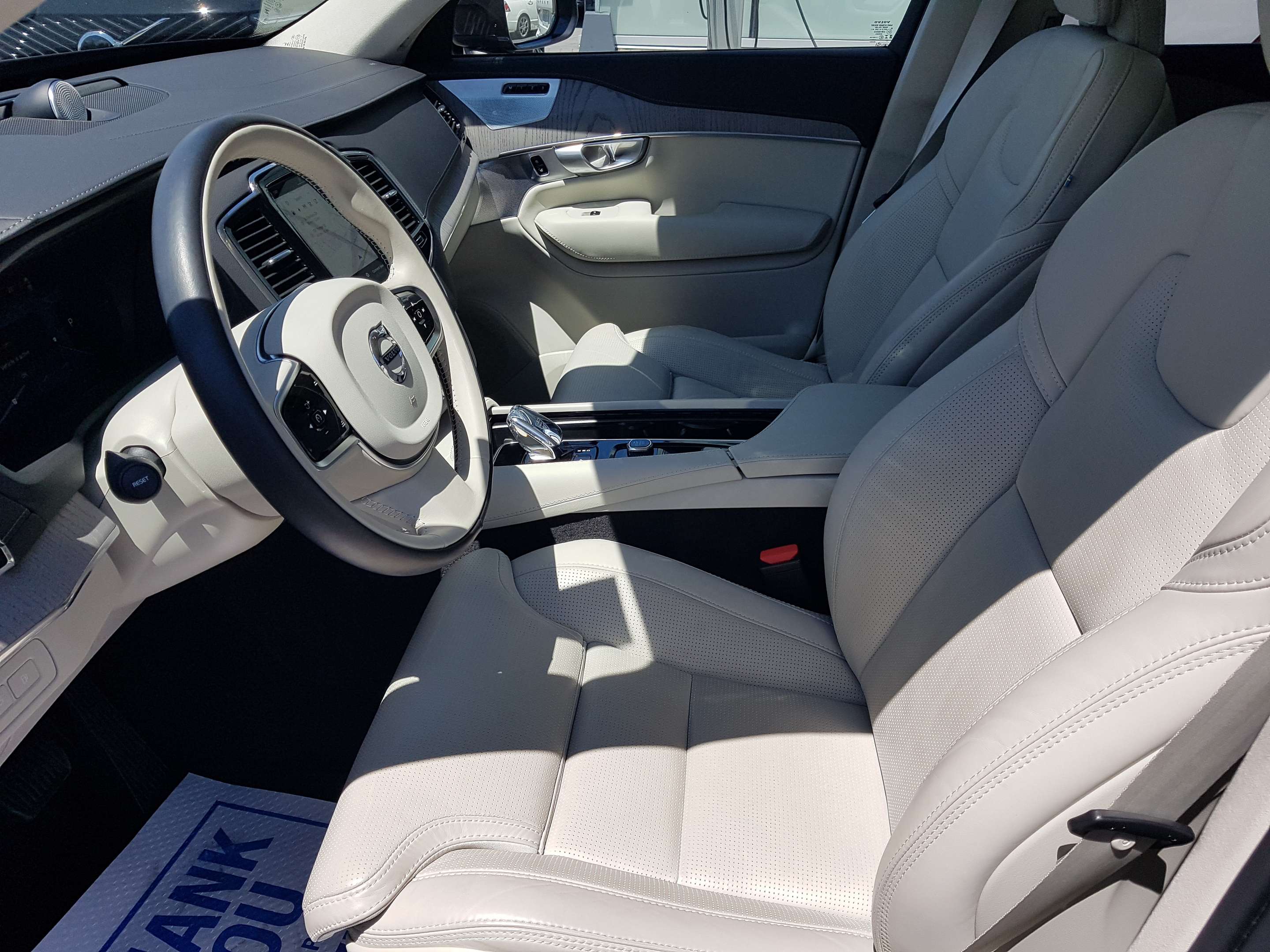 2024 Volvo XC90 T8 eAWD PHEV Ultimate Bright Theme 7-Seater |CPO|B thumb 37