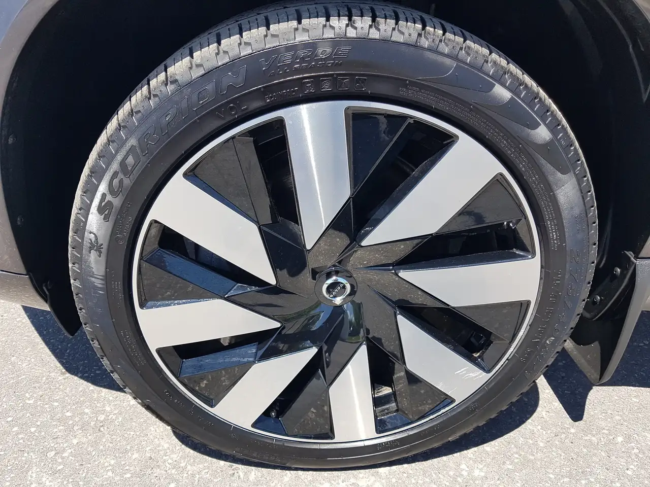 Volvo XC90 снимка Volvo XC90