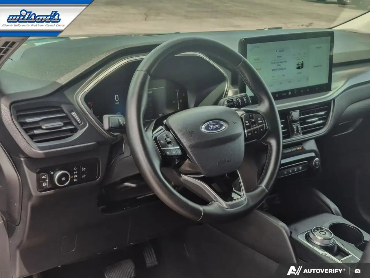 Ford Escape снимка Ford Escape