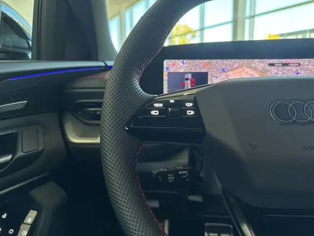 Audi Q5 view 15
