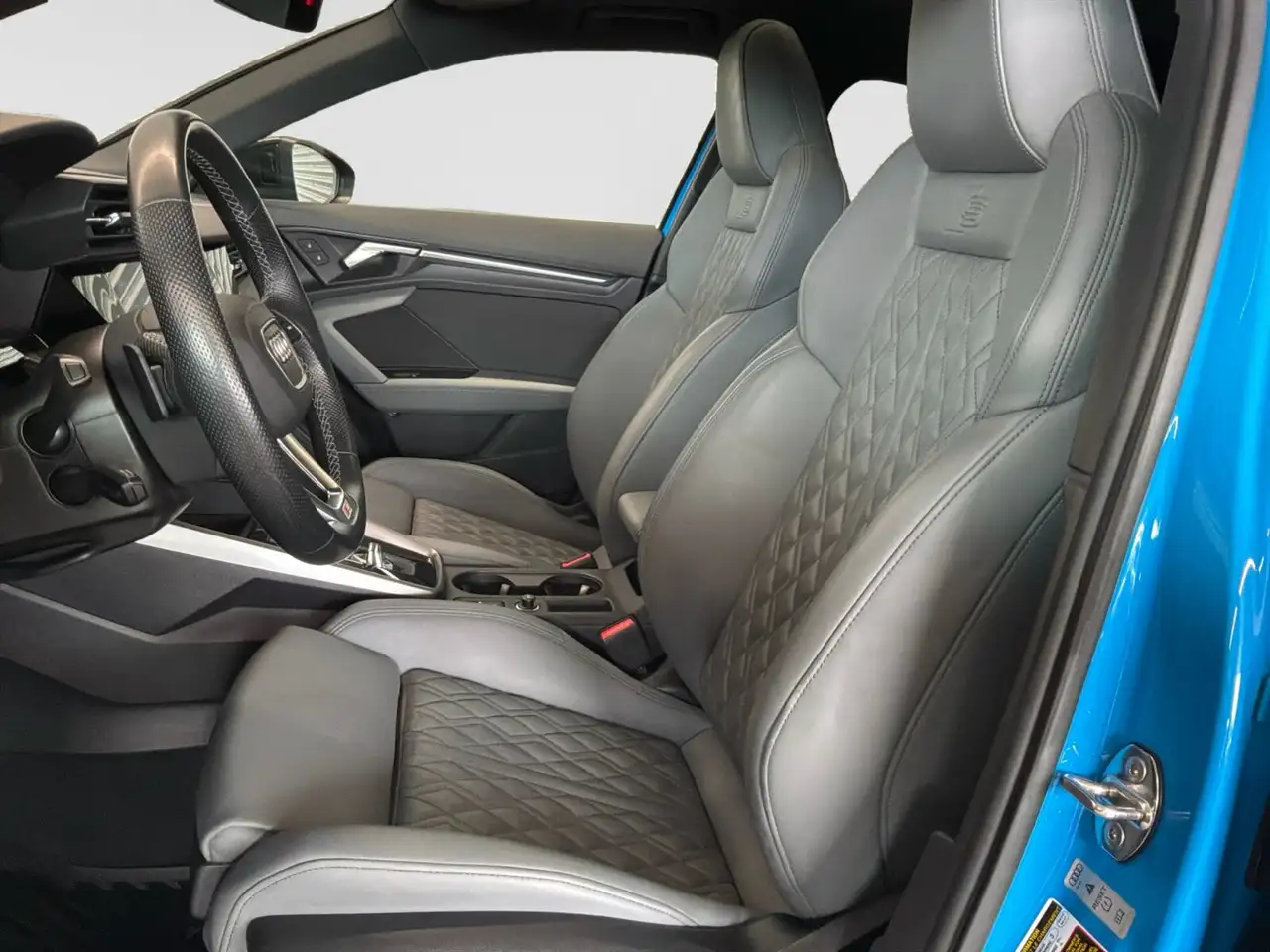 Audi S3 снимка Audi S3