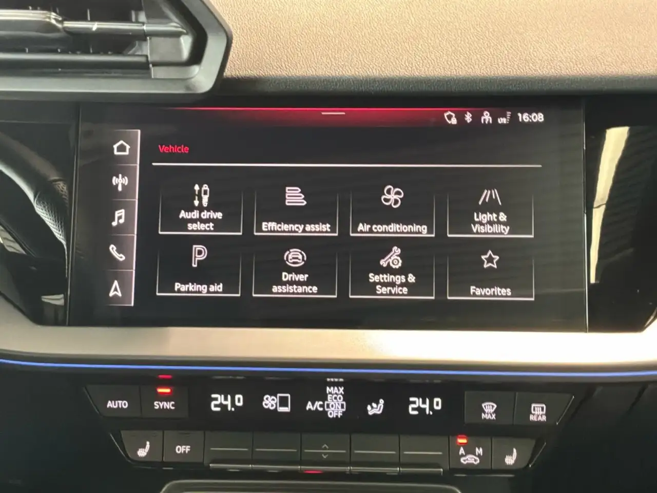 Audi S3 снимка Audi S3