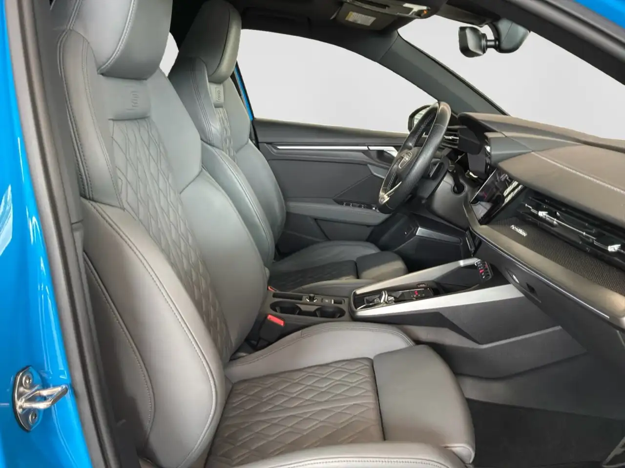 Audi S3 снимка Audi S3