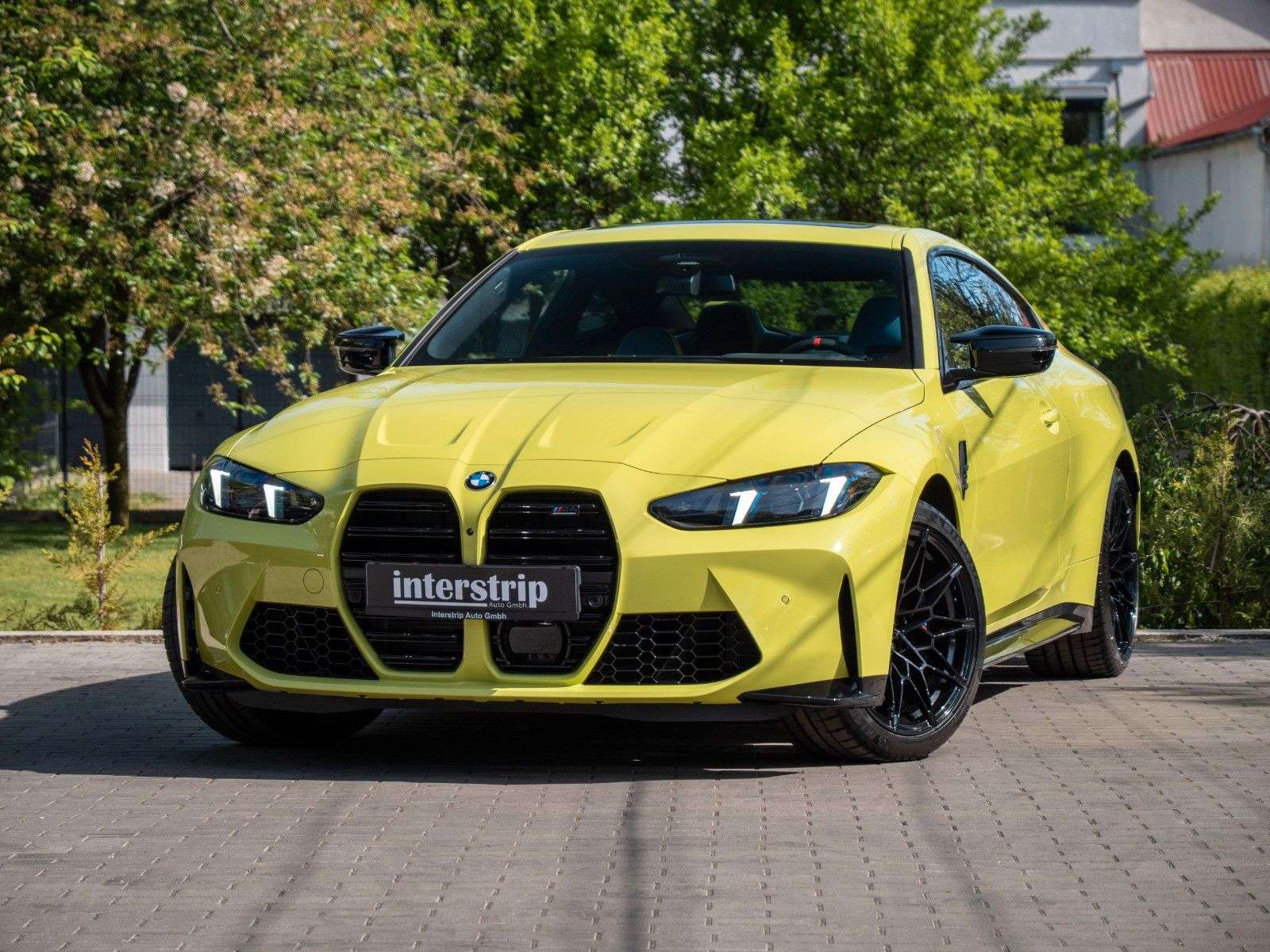 BMW M4