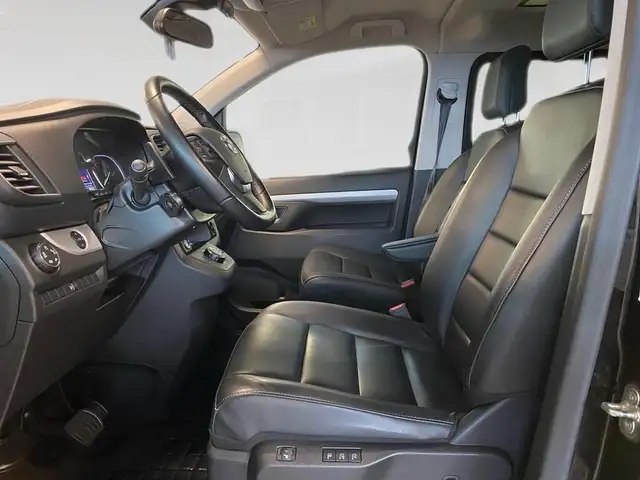 Toyota Proace view 7