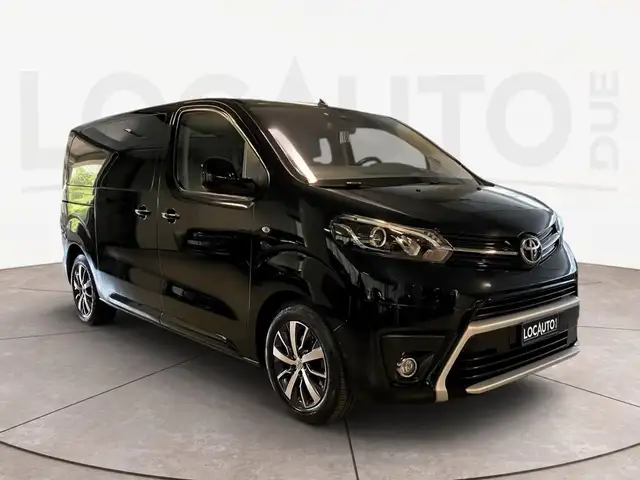 Toyota Proace view 3