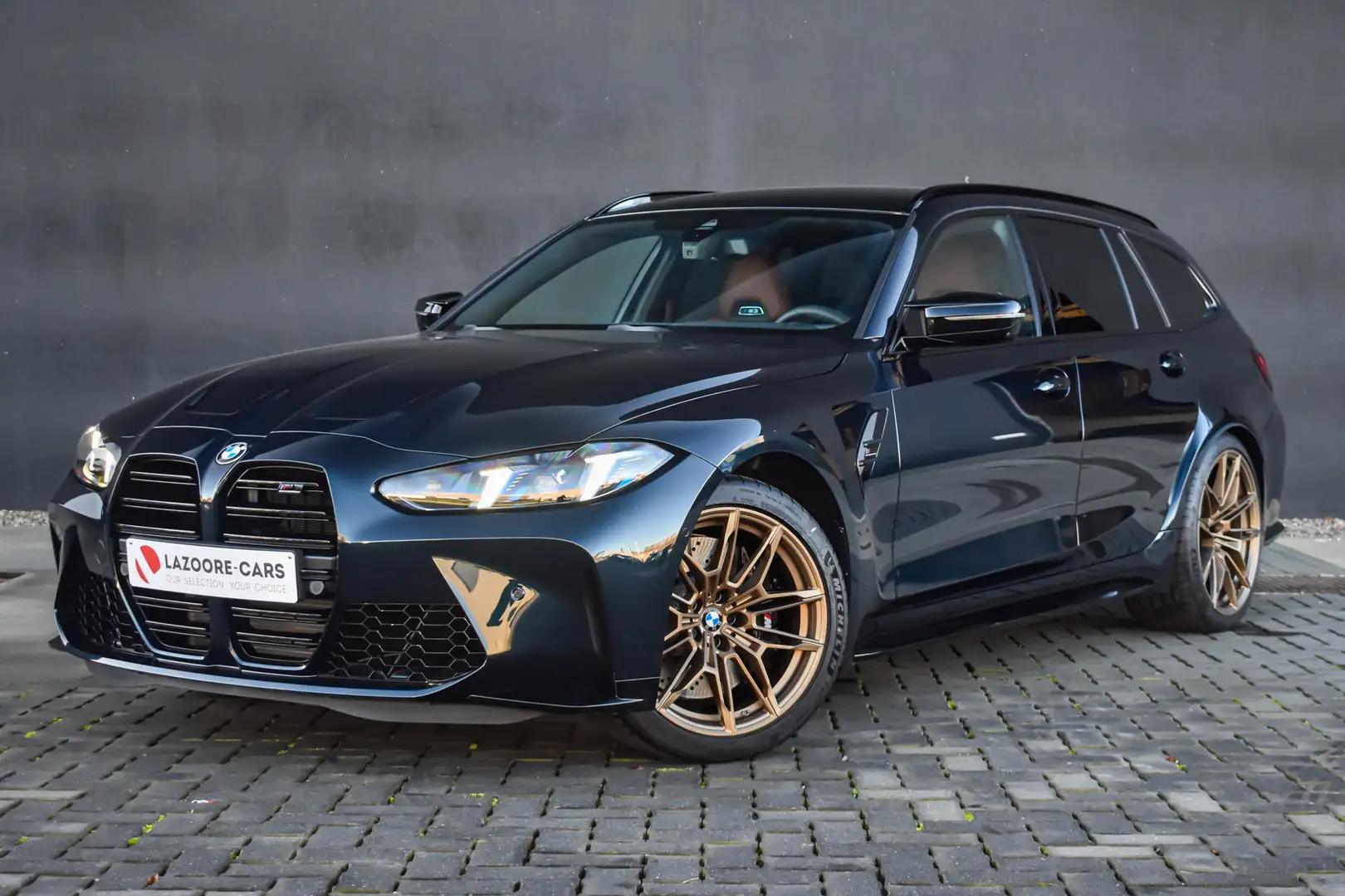 BMW M3 Touring - LCI Facelift - Indv Malachite Dark Green Vert - 1