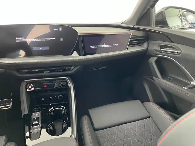 Audi Q5 TDI quattro 150 kW Ansicht 31