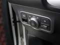 Mercedes-Benz GLB 180 AMG Line | Night | Widescreen | Stoelverwarming | Wit - thumbnail 18