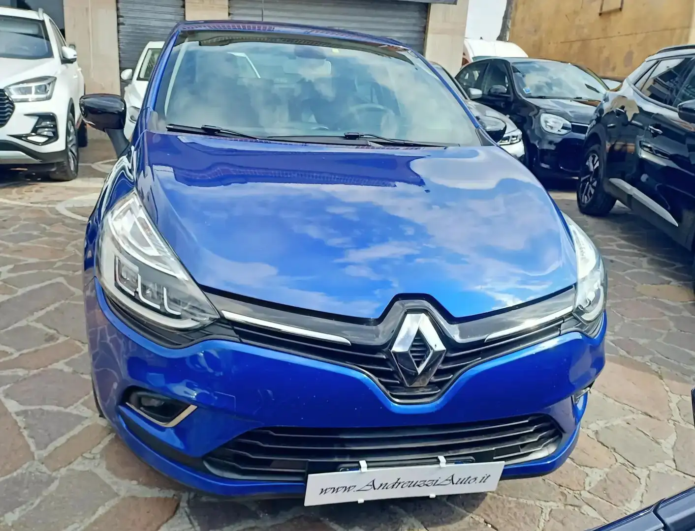 Renault Clio 1.5 dci Moschino Intens 75cv Bleu - 2