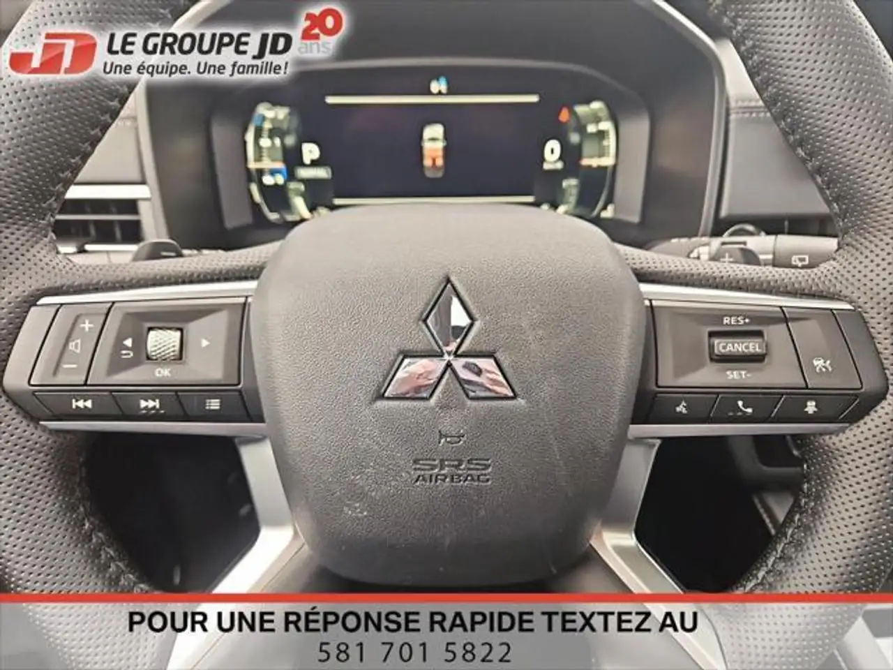 Mitsubishi Outlander снимка Mitsubishi Outlander