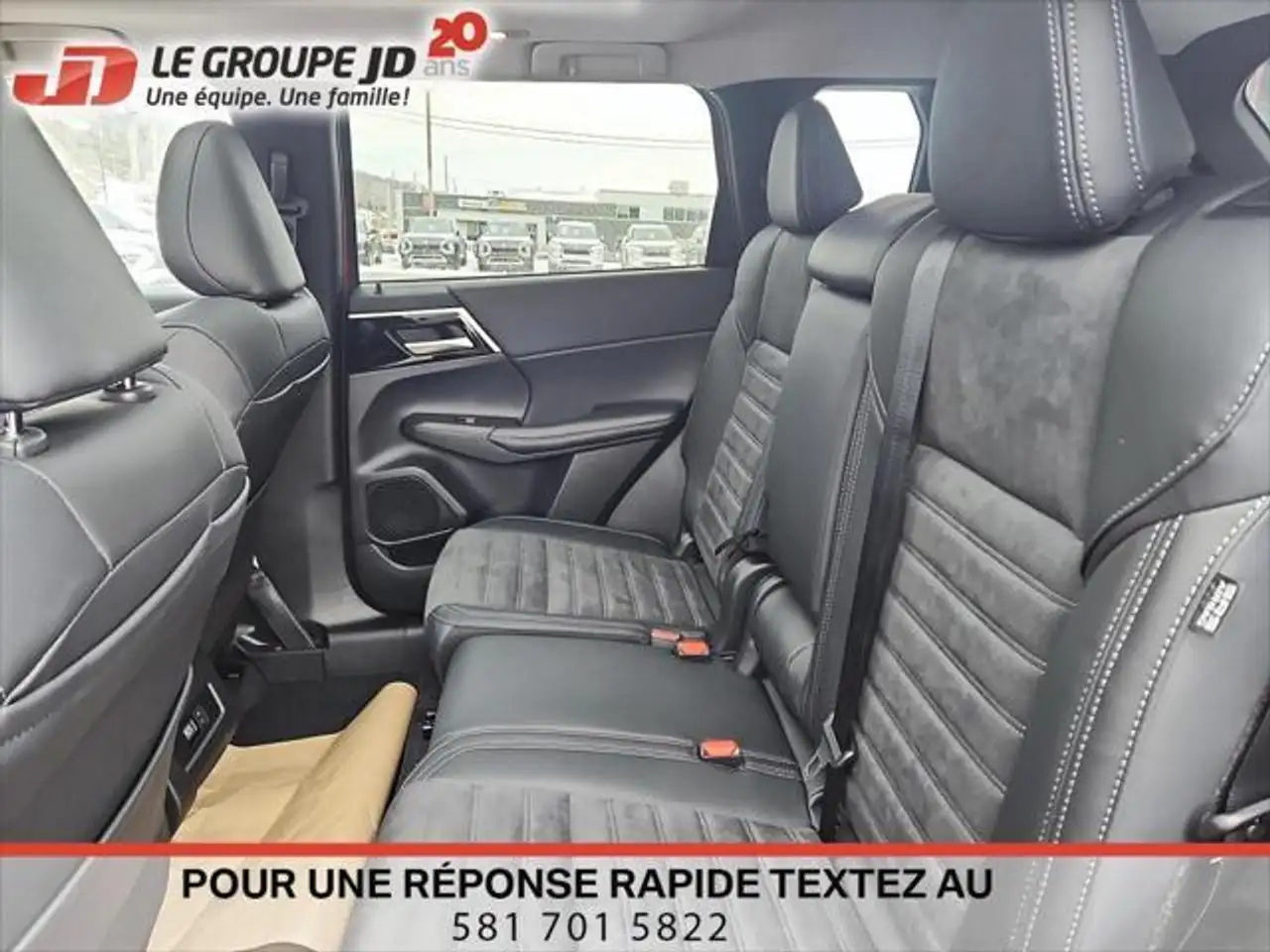 Mitsubishi Outlander снимка Mitsubishi Outlander