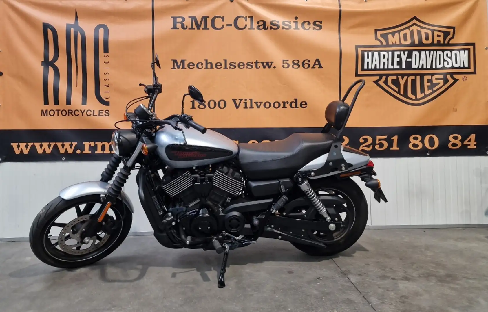 Harley-Davidson Street 750 Chopper - XG750 Argintiu - 2