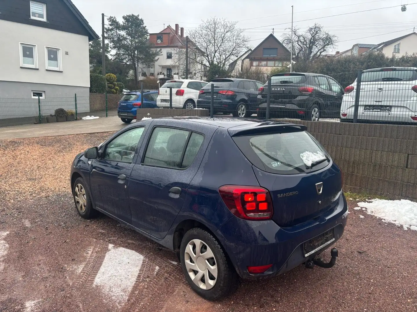 Dacia Sandero II mit Anhängerkupplung und Klimaanlage Blau - 2
