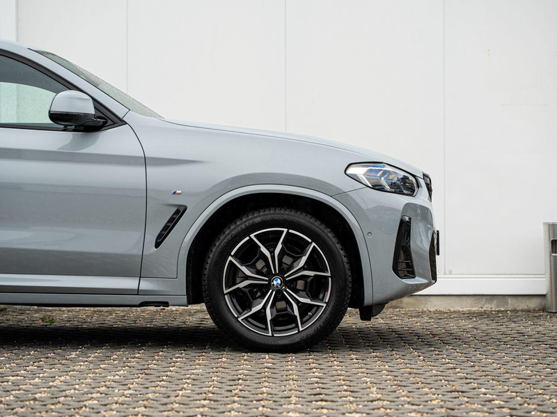BMW X4 xDrive20d M-Sport PANO ACC Laser HuD KoZg RFK — photo 7