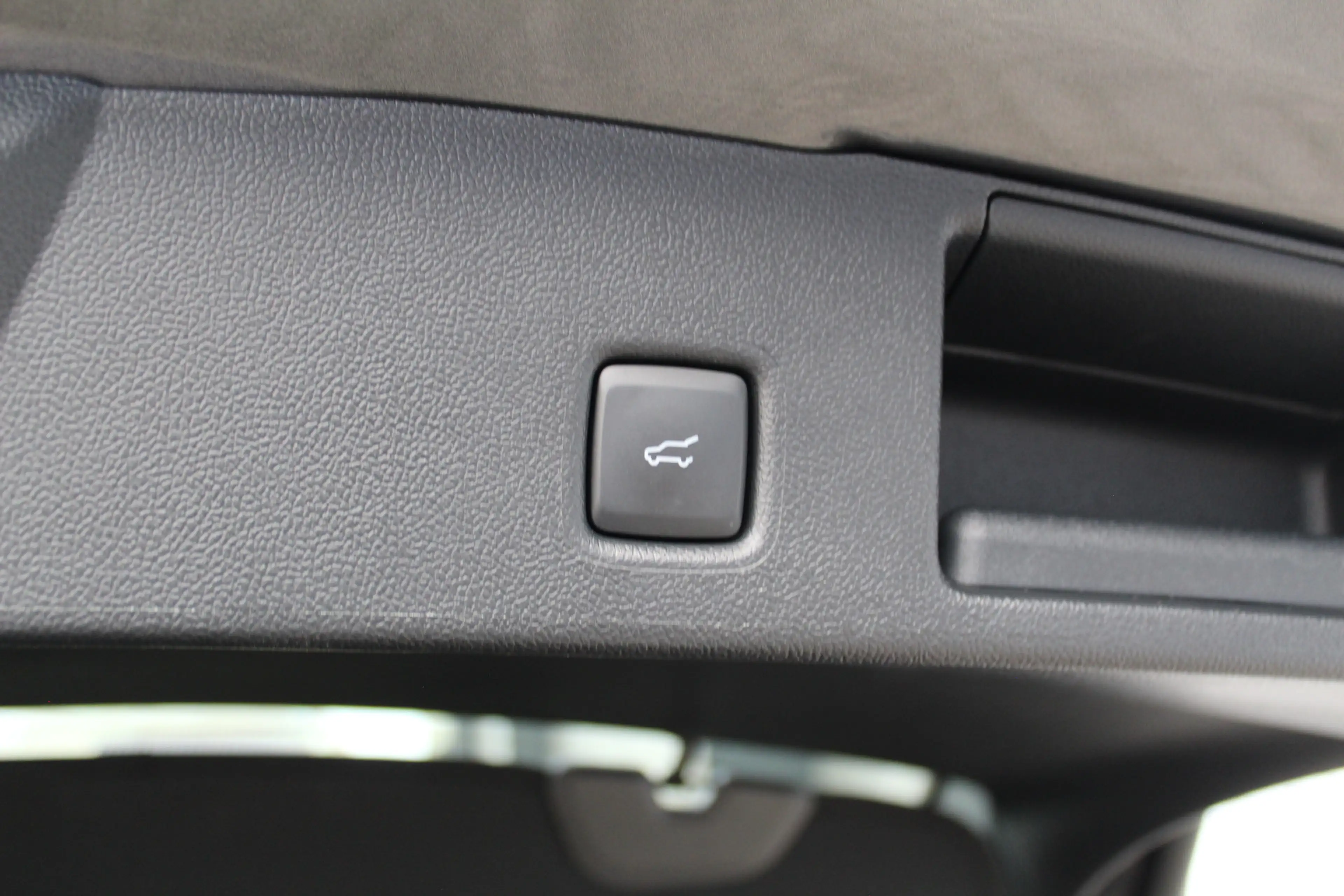 Ford Kuga 2.5 243 pk PHEV ST-Line X Febr. 2026, slechts 4.30 — photo 10