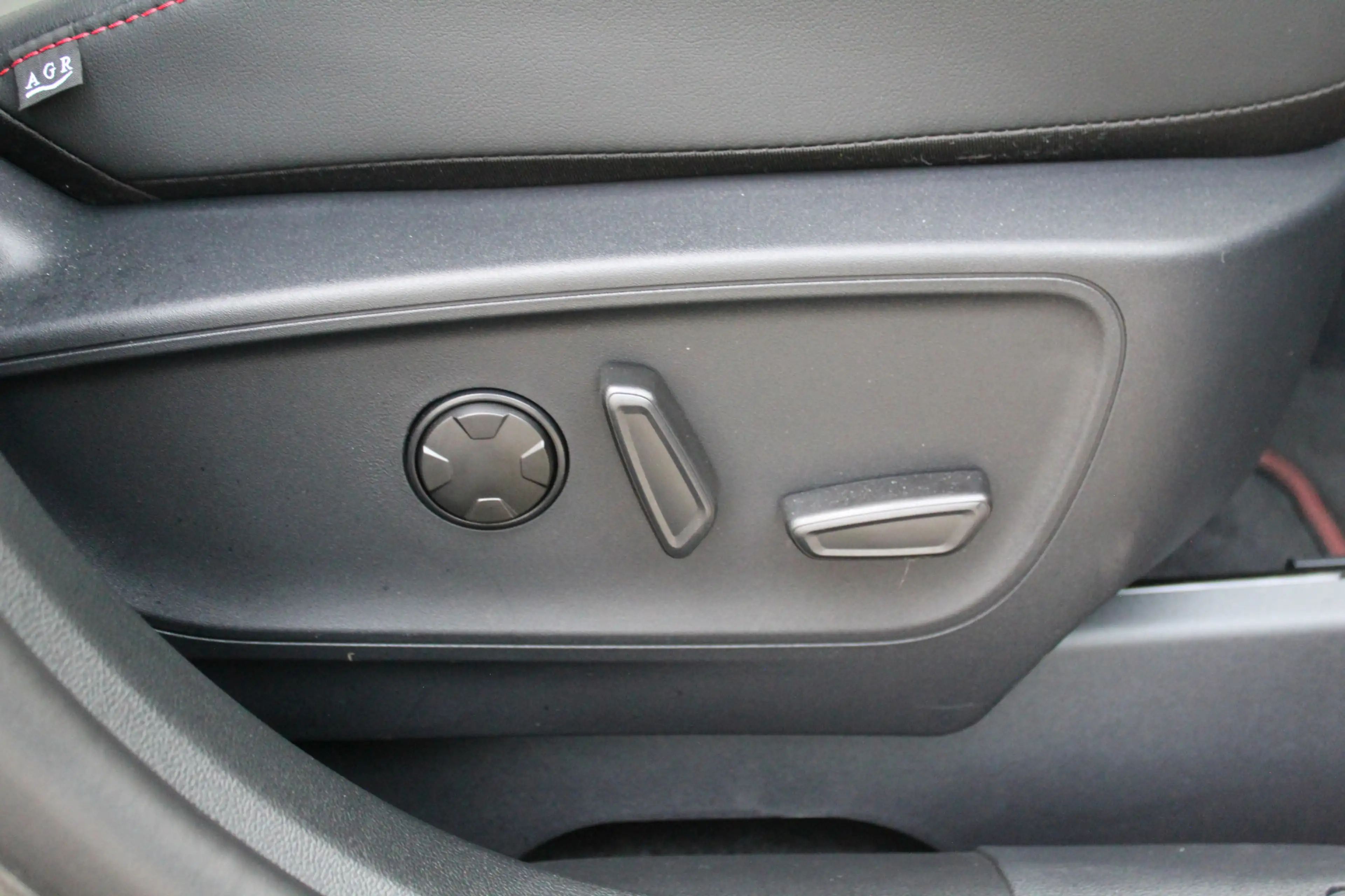 Ford Kuga 2.5 243 pk PHEV ST-Line X Febr. 2026, slechts 4.30 — photo 26