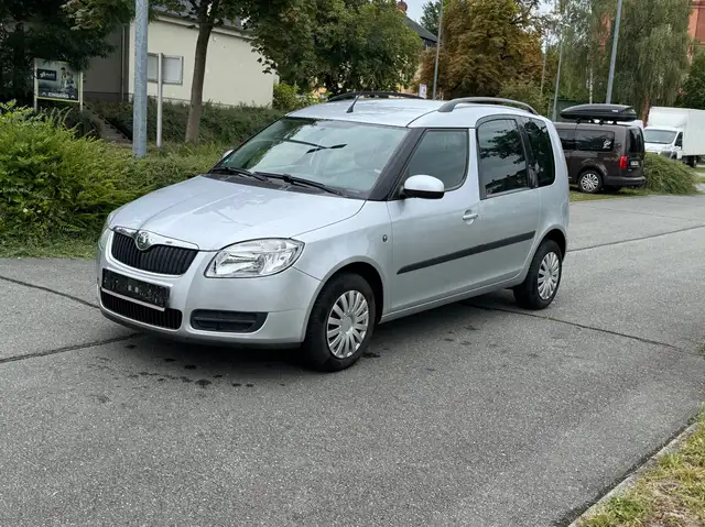 Skoda Roomster view 2